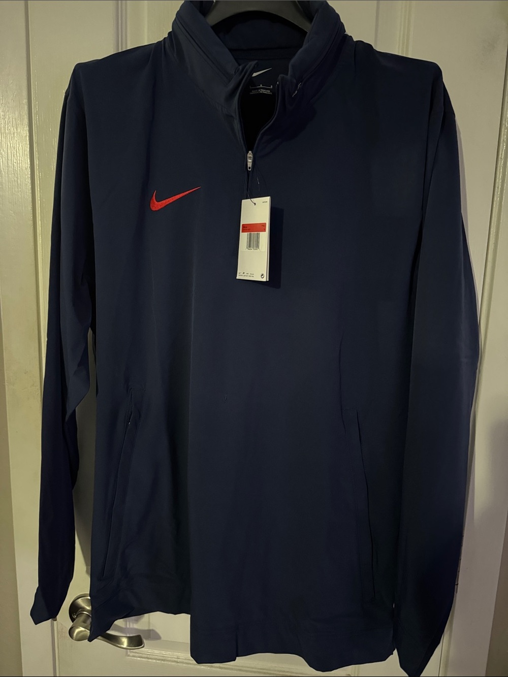 Nike Men’s Navy Lightweight Quarter-Zip Jacket with Red Swoosh